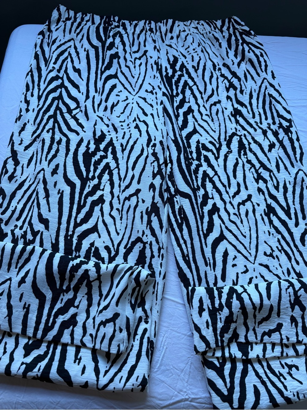 Zebra flowing pants
